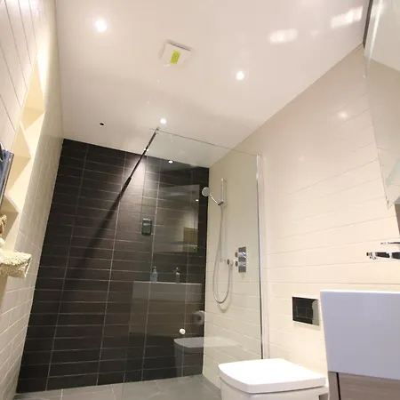 The Lawns Spa Apartment Holt  Esterno foto
