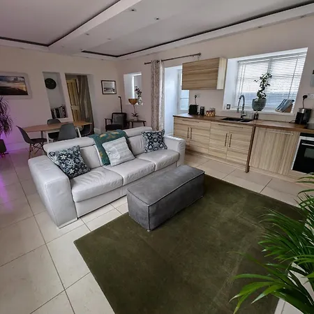 The Lawns Spa Apartment Holt  Esterno foto
