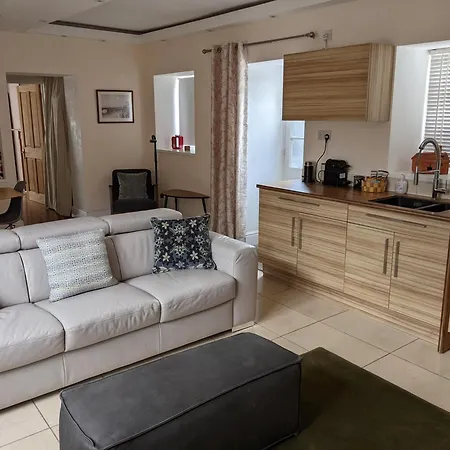 The Lawns Spa Apartment Holt  Esterno foto